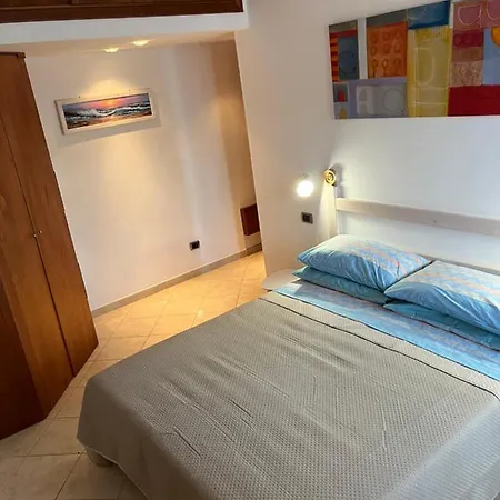 Attico Con Terrazza In Via Dei Traghetti * Lido di Ostia