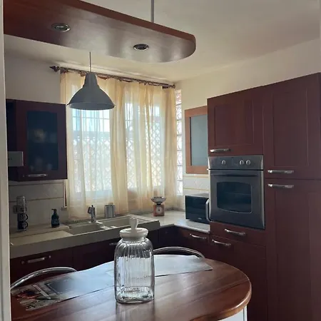 Attico Con Terrazza In Via Dei Traghetti * Lido di Ostia